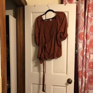 Size xl wrap top